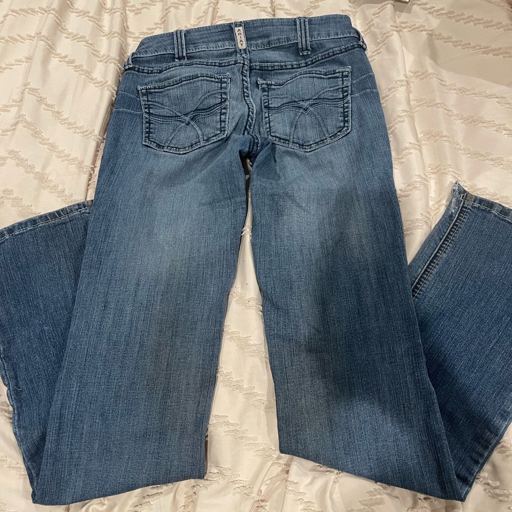 ARIAT BOOTCUTS